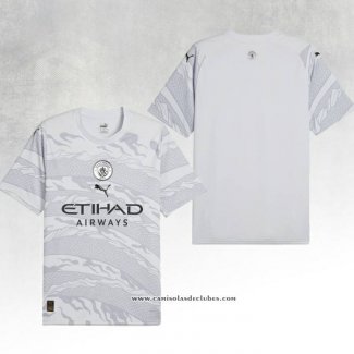 Camisola Manchester City Chinese New Year 23/24 Tailandia