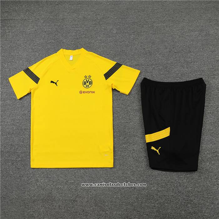 Fato de Treino
 Dortmund
 2022-2023 Manga Curta
 Amarelo
 - Calcas Curta
