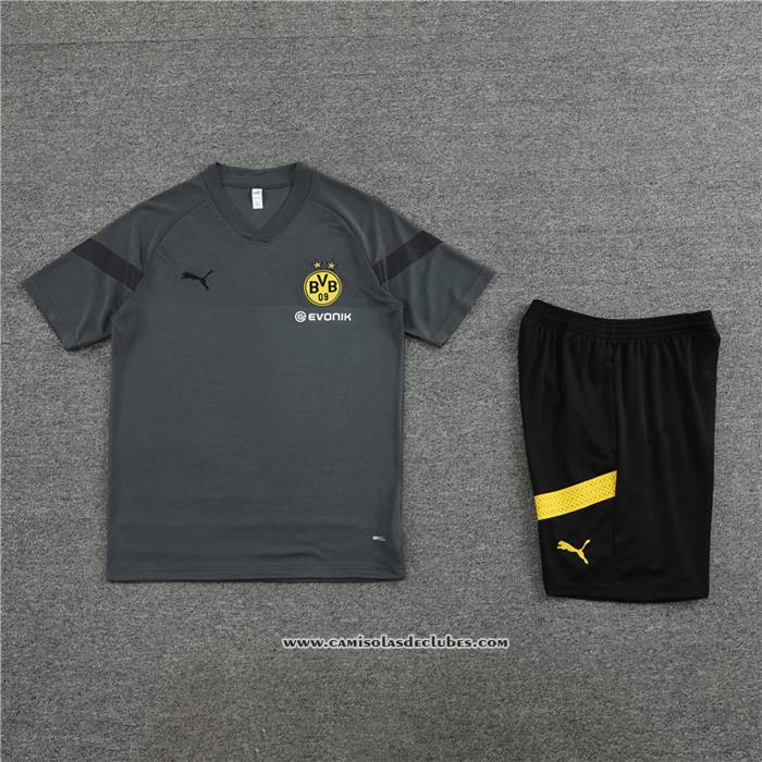 Fato de Treino
 Dortmund
 2022-2023 Manga Curta
 Cinza
 - Calcas Curta
