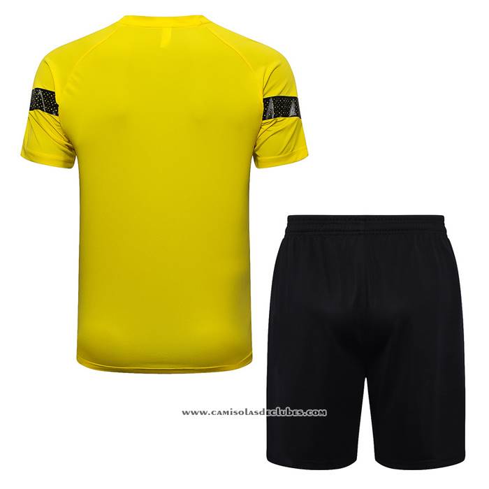 Fato de Treino
 Dortmund
 22/23 Manga Curta
 Amarelo
 - Calcas Curta
